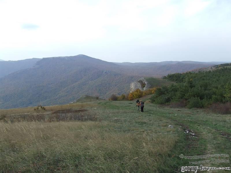 Вид с верхнего плато на Тирке-яйлу