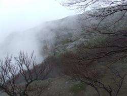 Туман в ущелье Чигенитра
