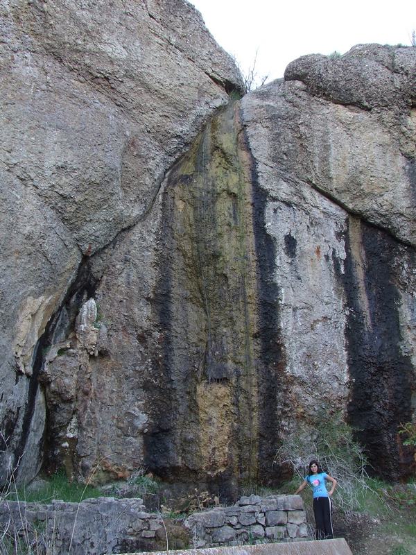 Водопад у села Веселого